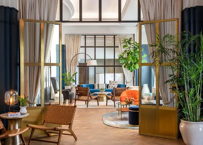 Fairmont Miramar Hotel & Bungalows